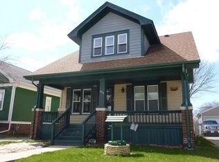 2012 Grange Ave, Racine, WI 53403