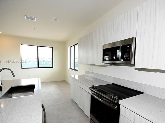 3rd image of 4700 NW 84th Ave #18