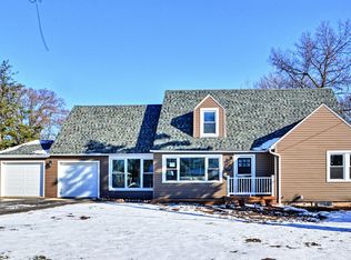 608 39th St, Downers Grove, IL 60515