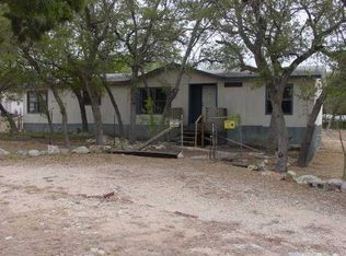 806 Red Hawk Dr, Leander, TX 78641