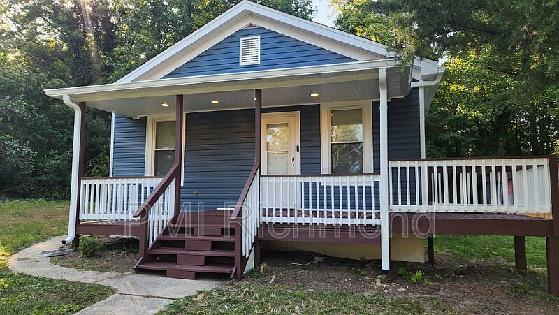 1st image of 24 A P Hill Ave