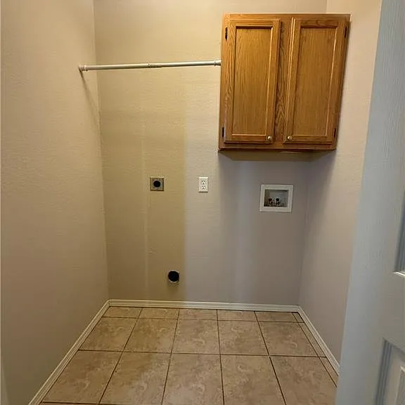662 Appleridge Dr — Photo 9