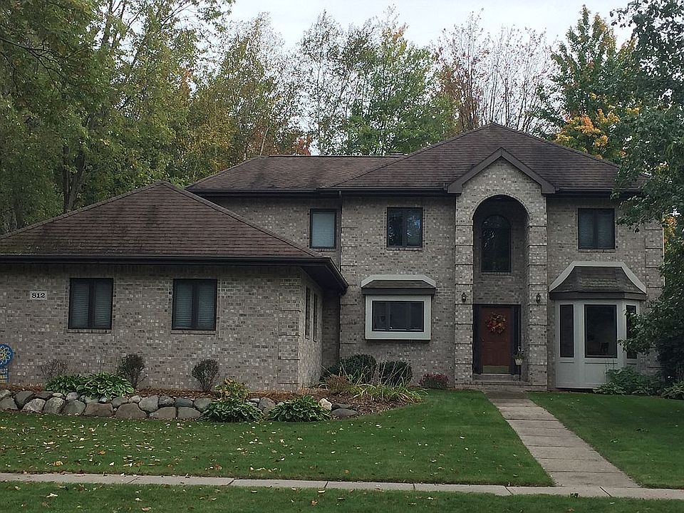 1st image of 812 Scenic Dr