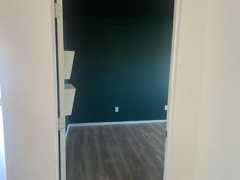 1472 Loma Ln — Photo 28