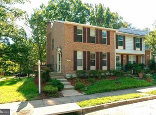 9068 Tiffany Park Ct, Springfield, VA 22152