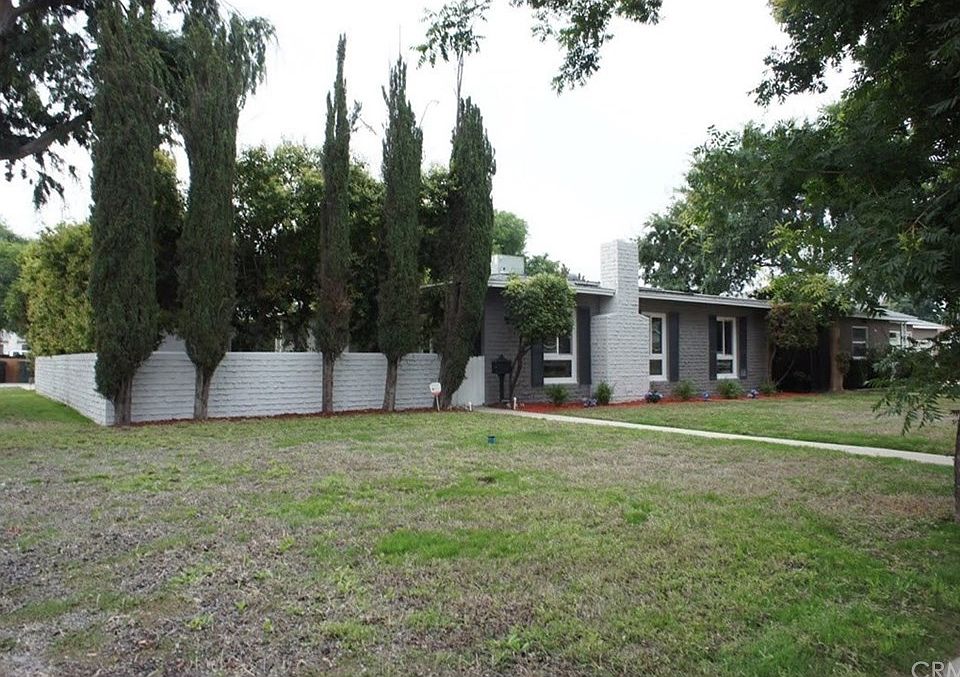 1st image of 4297 N Pershing Ave