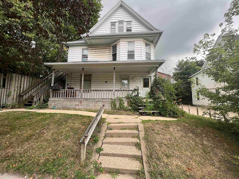 1st image of 2315 Olive St