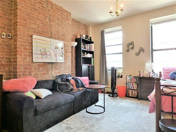 2nd image of 526 E 85th St APT 4A