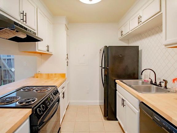 2nd image of 110 W Bayou Pkwy APT 502