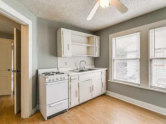 4th image of 1411 6th Ave APT 3