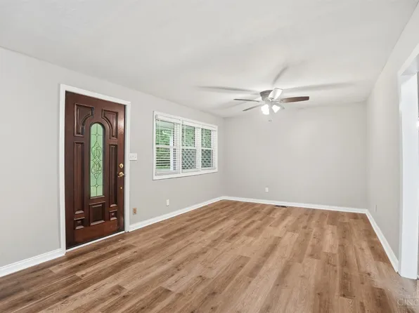 7158 Cozaddale Rd, Goshen, OH 45122