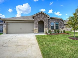 1435 Saddlehorn Dr, Denton, TX 76207