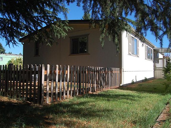 3rd image of 124 Brentwood Dr