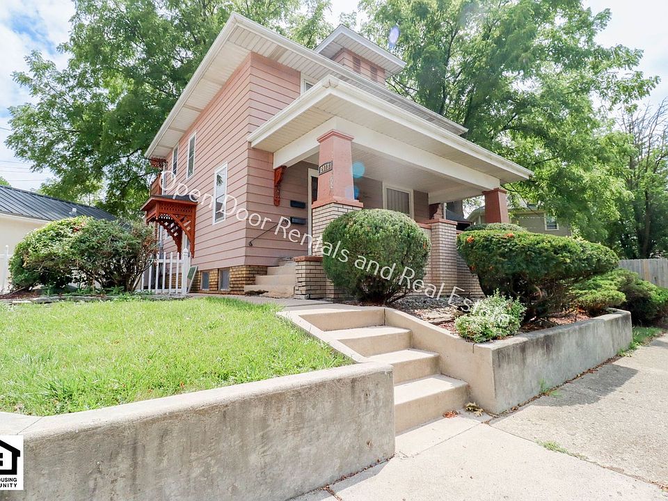 1st image of 2418 Crescent Ave Unit 3
