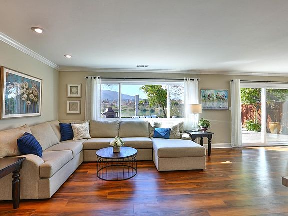 3rd image of 5727 Rotterdam Ln
