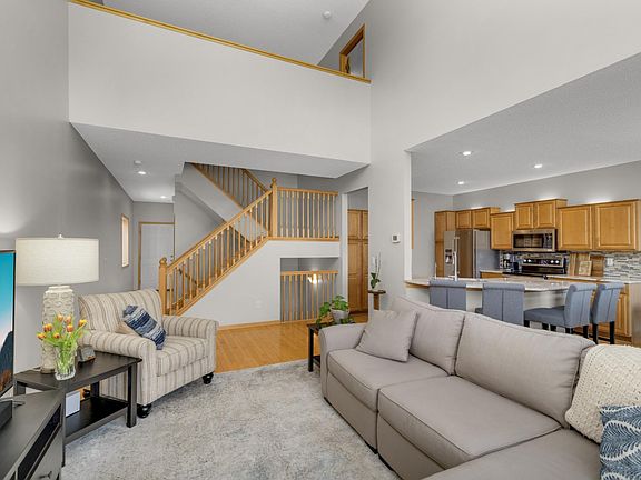 4th image of 593 Crane Creek Ln