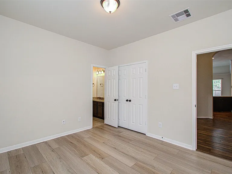 28666 Pleasant Forest Dr — Photo 34