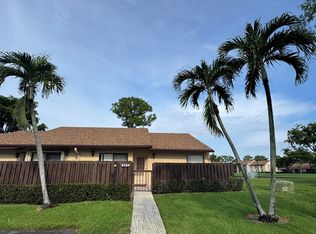 816 Sky Pine Way APT H, Greenacres, FL 33415