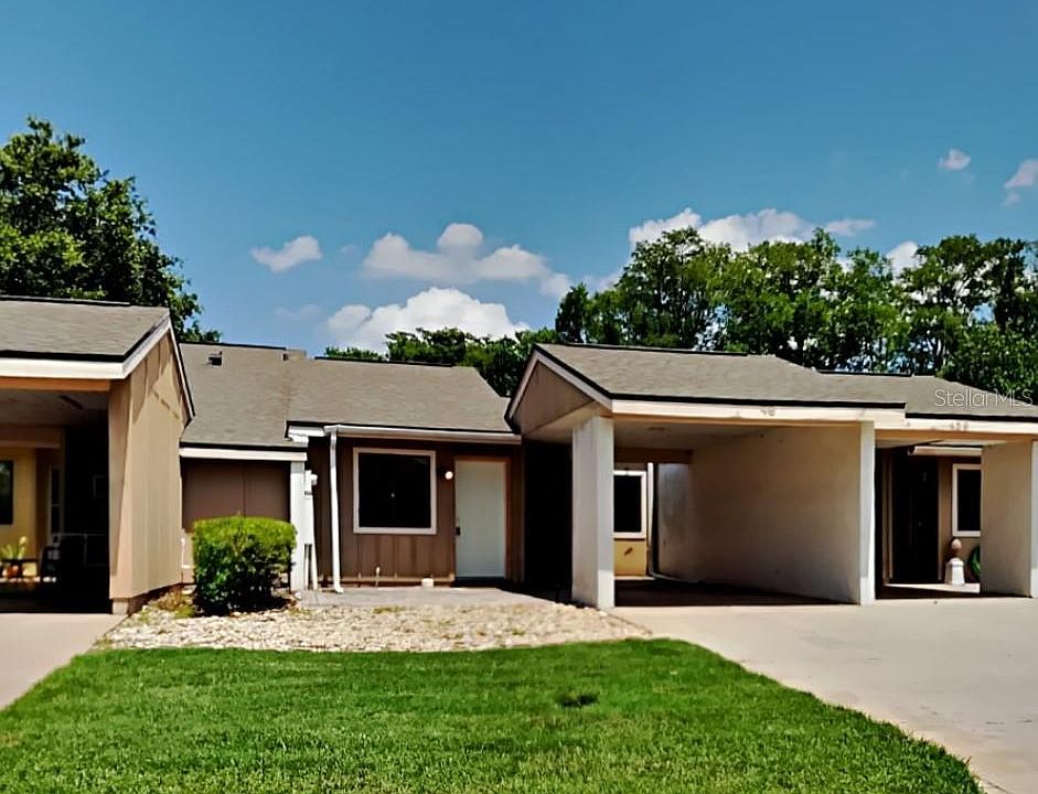 1st image of 461 Prestwick Pl