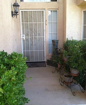 3rd image of 13520 Boxwood Ln