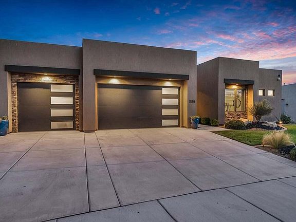 3rd image of 1559 W Firepit Dr