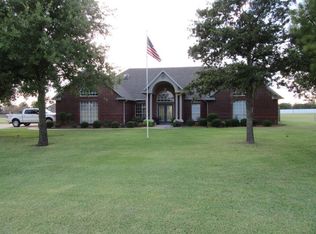 16 NW Country Meadow Rdg, Lawton, OK 73505