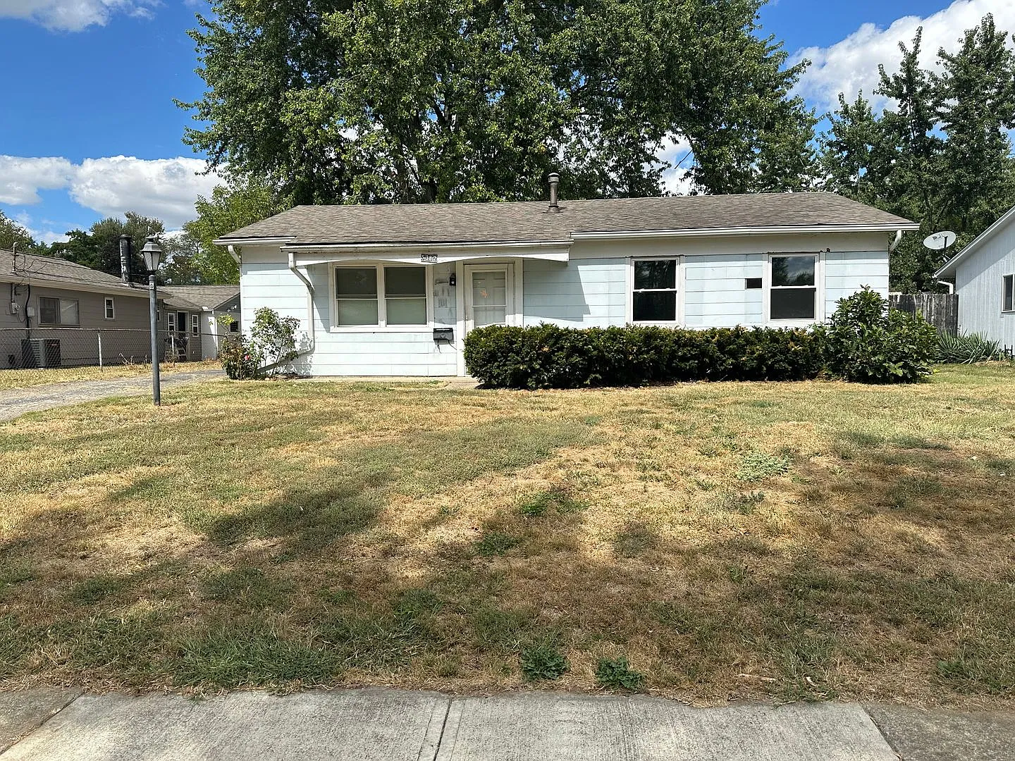 5382 Inlet Dr photo 1