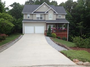 625 Birch Ln, Clarkesville, GA