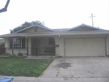 1st image of 5845 Arapaho Dr