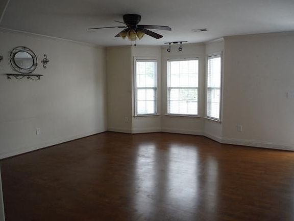 3rd image of 147 Old State Route 34 Unit 18