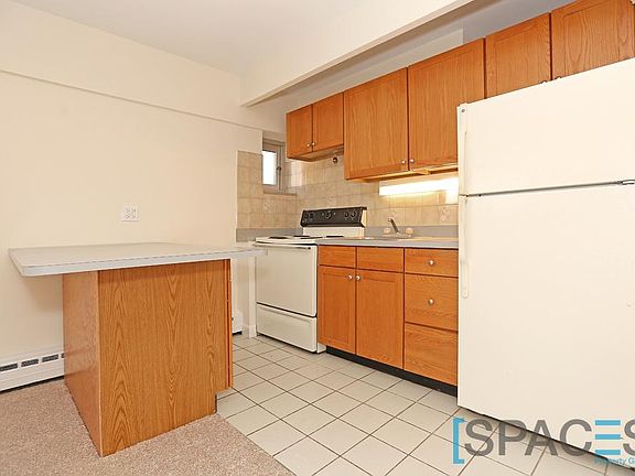 2nd image of 4960 N Marine Dr APT 917