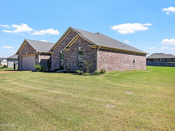 2nd image of 140 Livingston Way