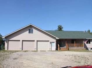 33970 S Dix Point Rd, Drummond Island, MI 49726