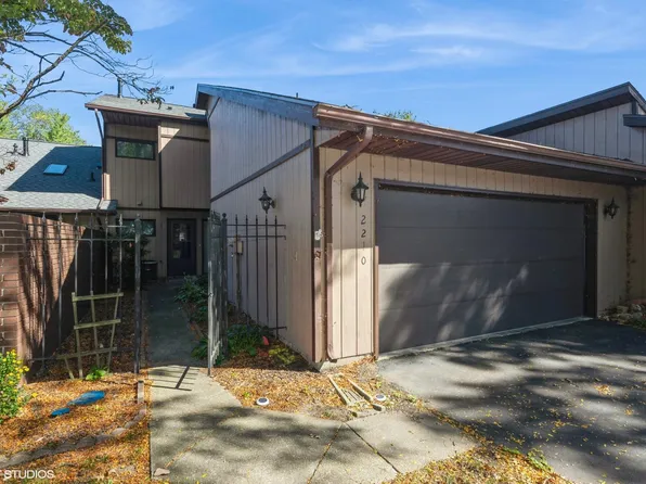 2210 Bayview Dr, Michigan City, IN 46360