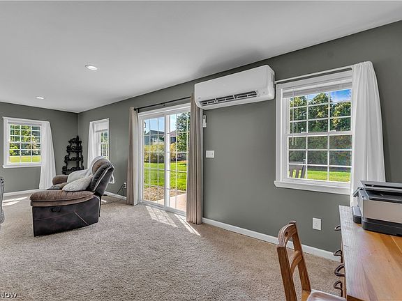 5th image of 22551 Indian Hollow Rd