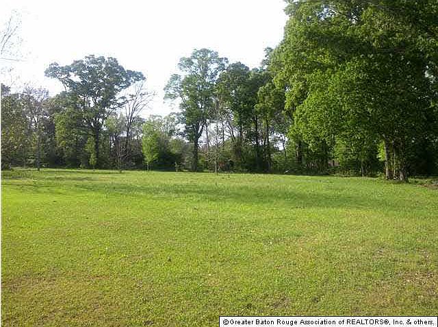 1st image of 10811 Candletree Ave