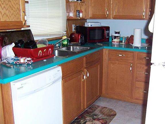 5th image of 2404 Westport Dr