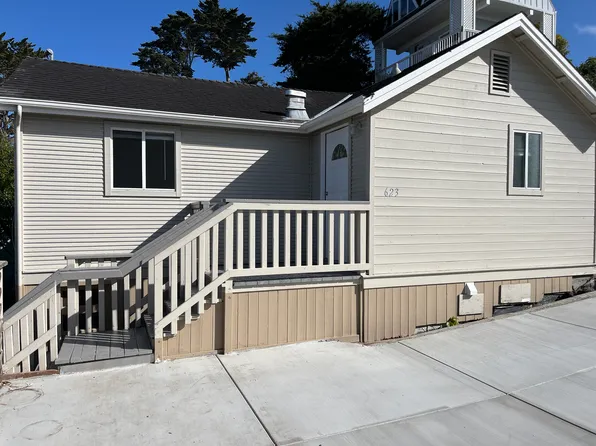 623 Hawthorne St, Monterey, CA 93940
