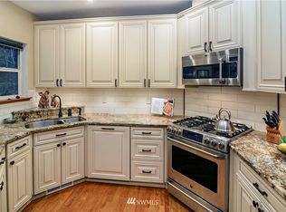 1586 Sharon Ln NW, Poulsbo, WA 98370