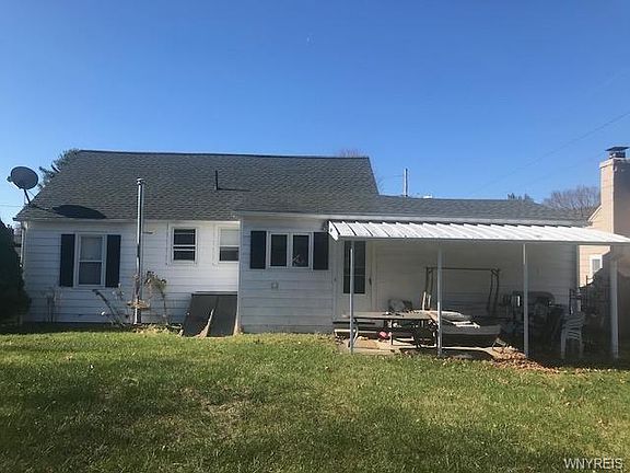 3rd image of 34 Sunnydale Ave