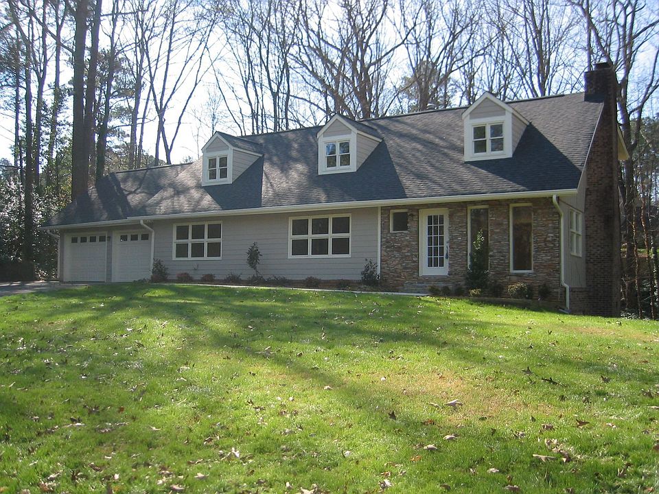 Great curb appeal 