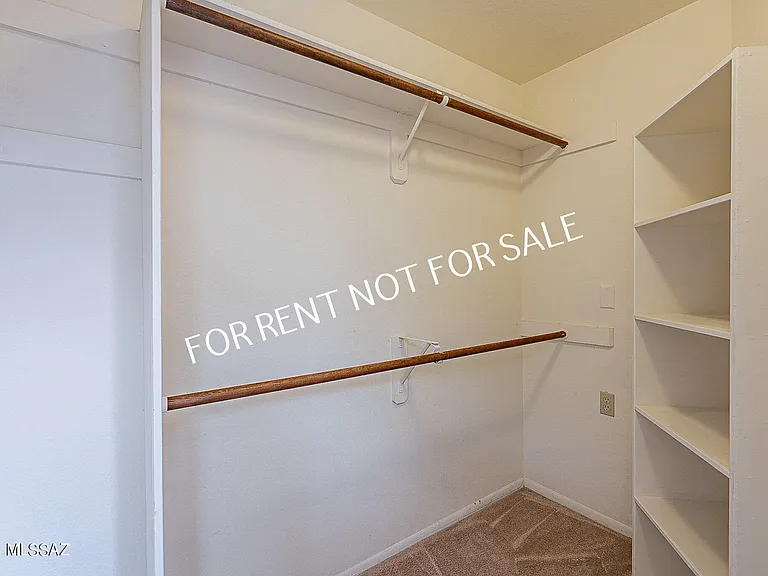 936 E Camino Diestro — Photo 37