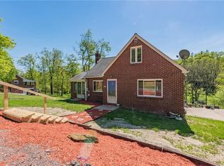 1946 Sandy Hill Rd, North Huntingdon, PA 15642