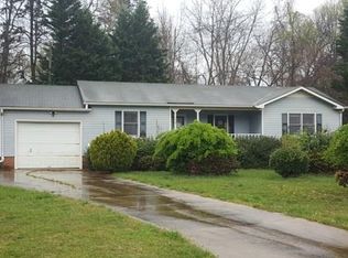 1436 London Dr, High Point, NC 27260