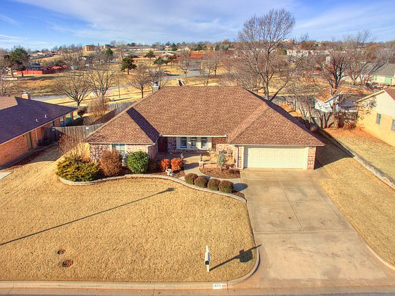 3rd image of 1400 Timber Creek Dr