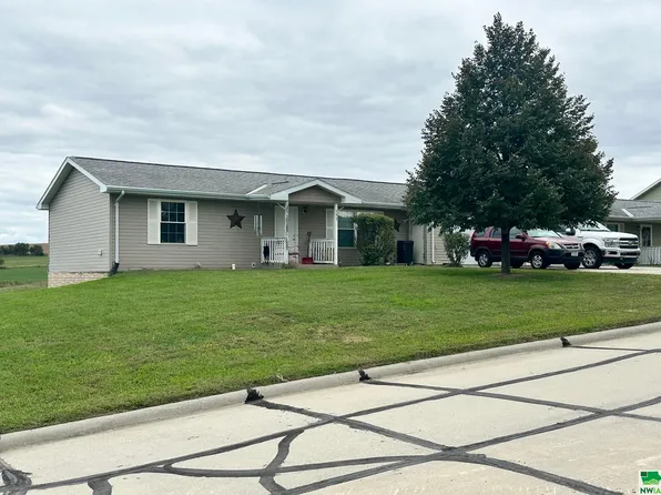 302 Eagle Ave, Allen, NE 68710