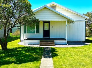 606 3rd St W, Polson, MT 59860