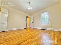 512 Woodbine Dr — Photo 8