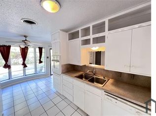 4624 Starlight Dr, Haltom City, TX 76117