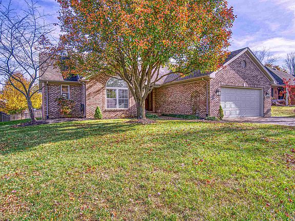 3rd image of 3788 Canterbury Ct